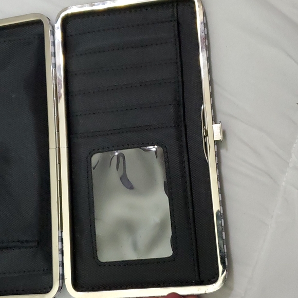 Beautiful Wallet - Picture 7 of 7